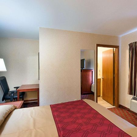 Red Carpet Inn By University Of Maryland Κόλετζ Παρκ Εξωτερικό φωτογραφία