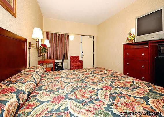 Red Carpet Inn By University Of Maryland Κόλετζ Παρκ Εξωτερικό φωτογραφία