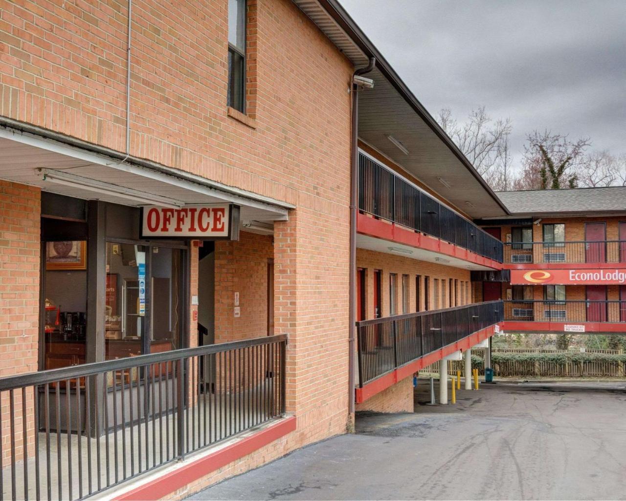 Red Carpet Inn By University Of Maryland Κόλετζ Παρκ Εξωτερικό φωτογραφία