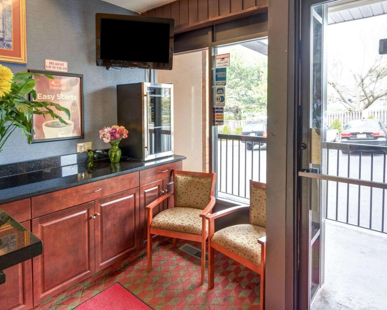 Red Carpet Inn By University Of Maryland Κόλετζ Παρκ Εξωτερικό φωτογραφία