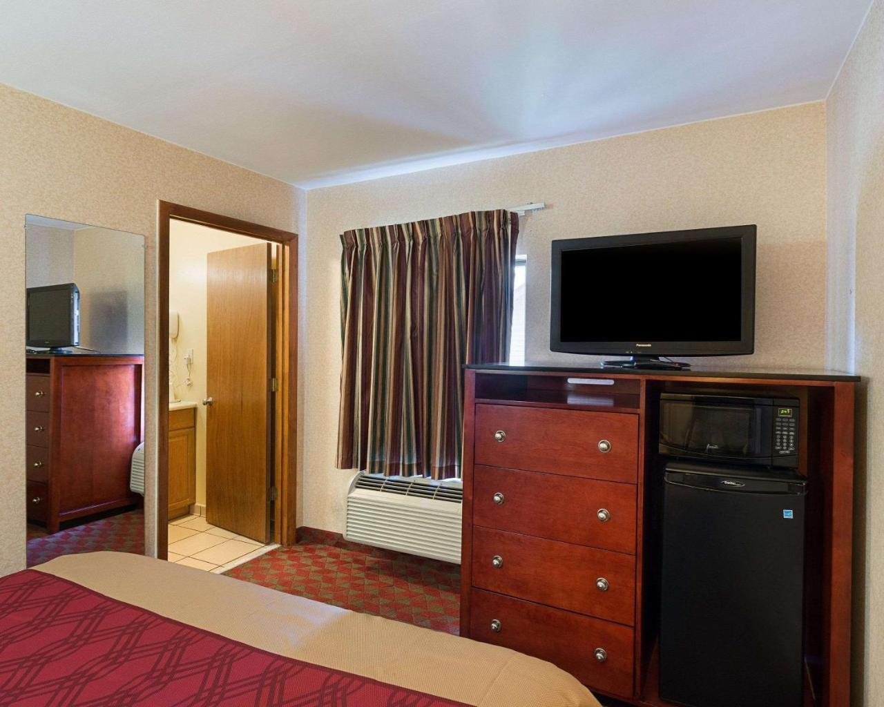 Red Carpet Inn By University Of Maryland Κόλετζ Παρκ Εξωτερικό φωτογραφία